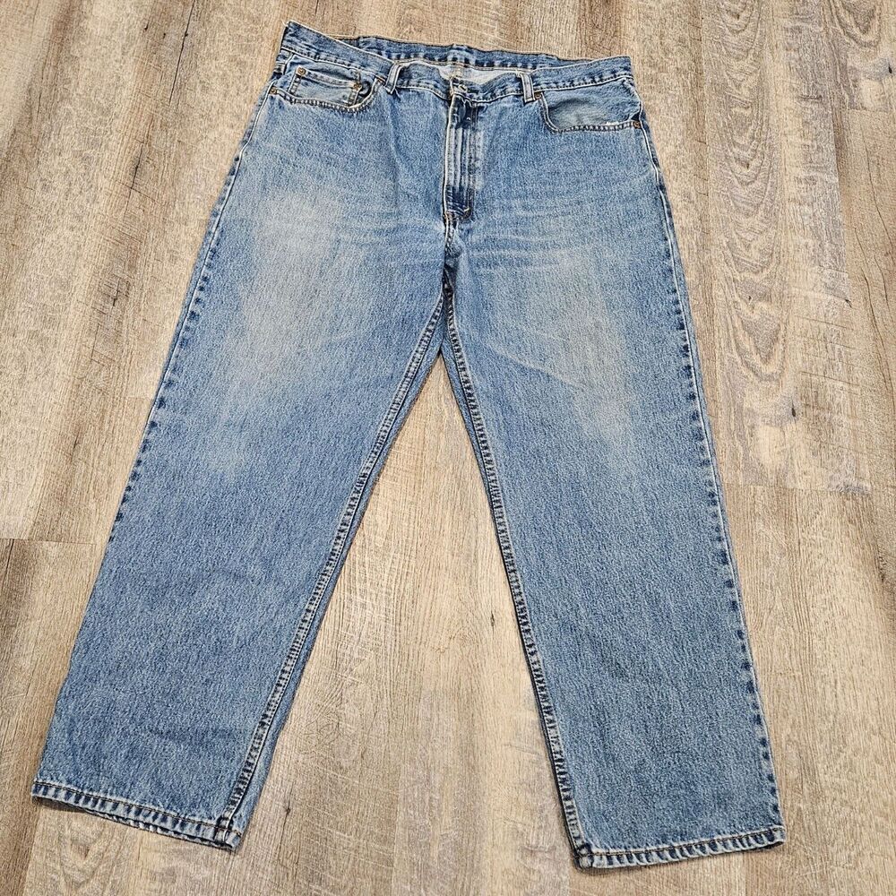 Levi Strauss Co 550 Red Tag Jeans Men's Medium Wash Straight Leg Size 40X30